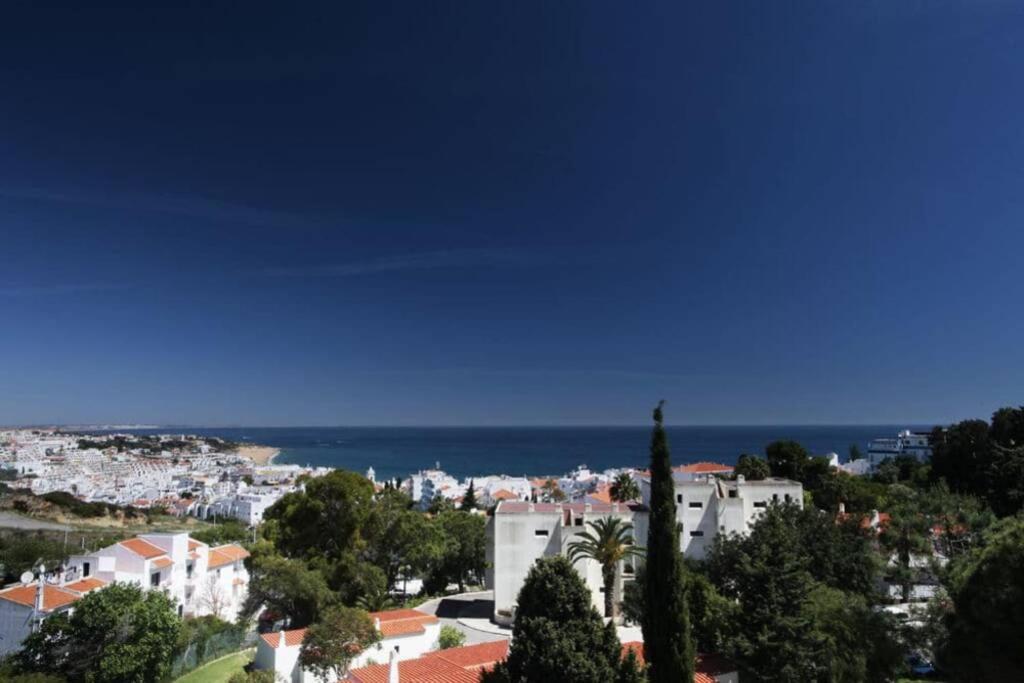 Fabulous Sea View Studio Near Old Town Albufeira Exterior photo